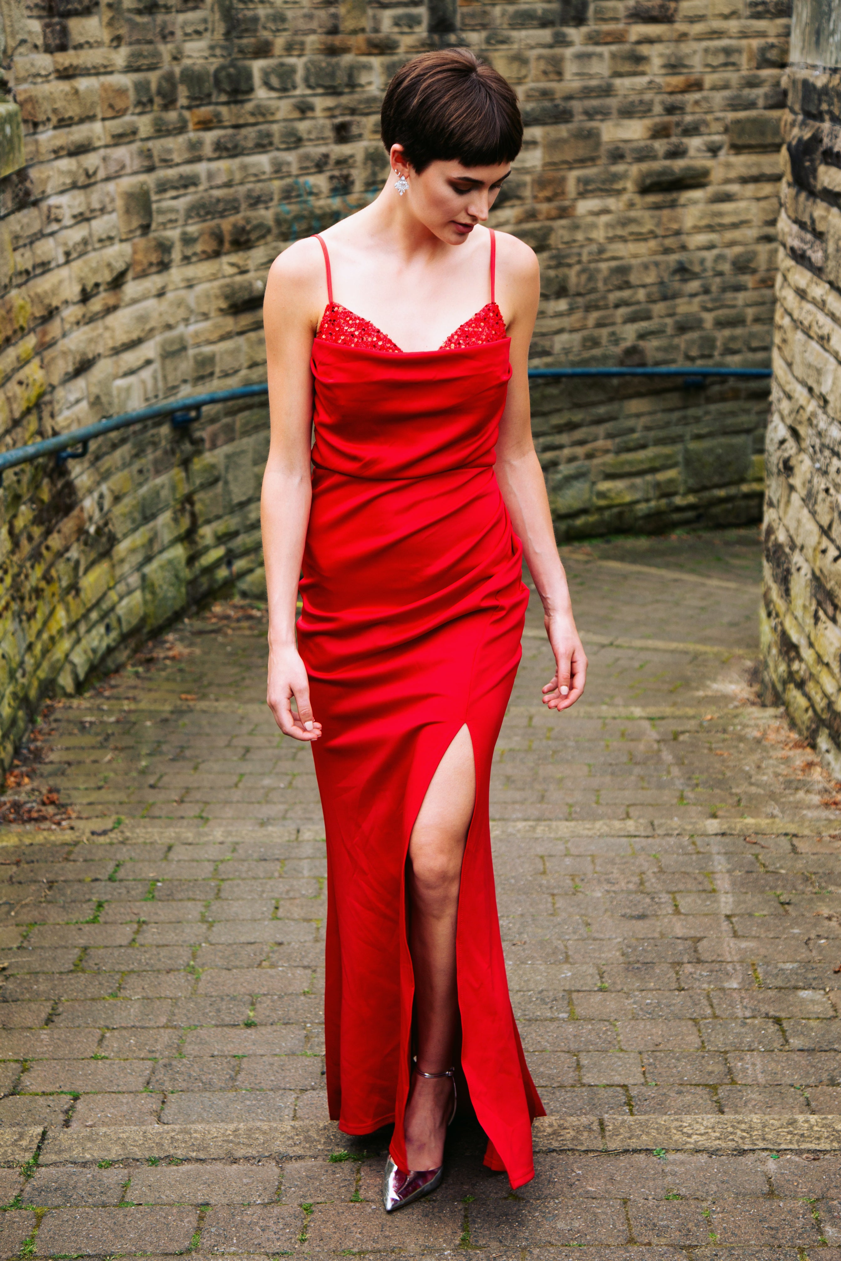 GEMMA | SEQUIN BUST EMBELLISHED FITTED DRESS