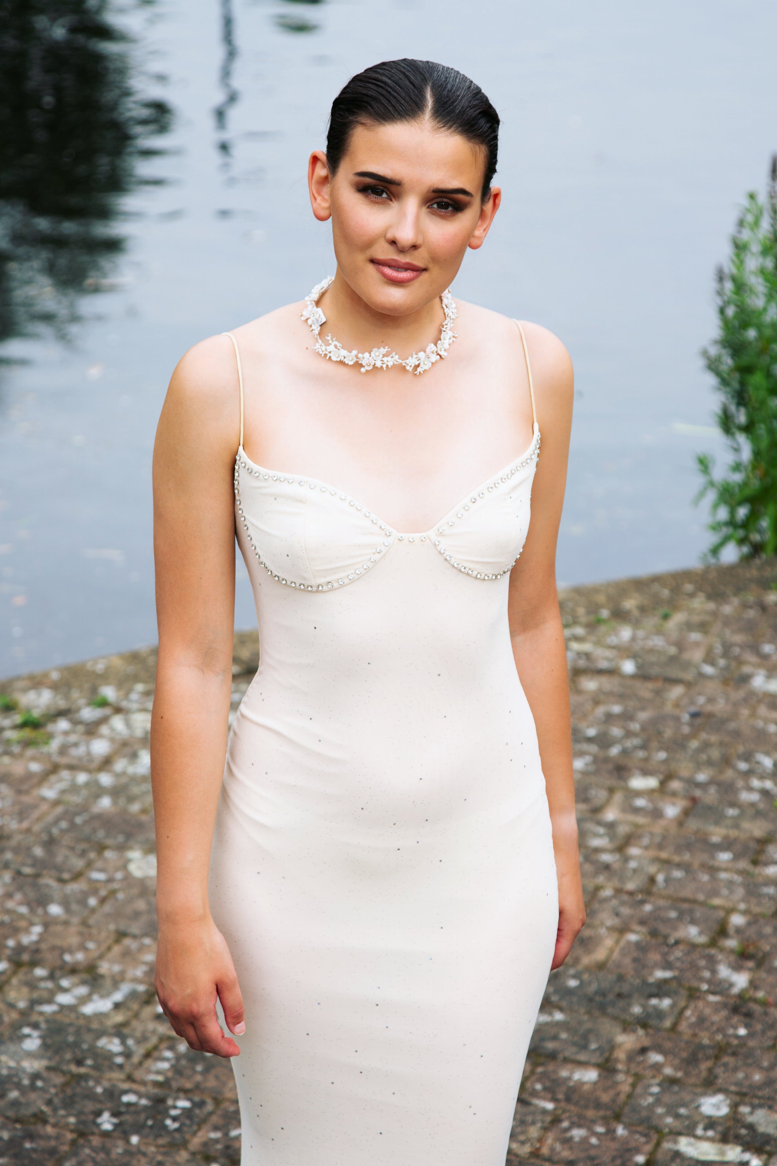 ISABELLE | FITTED EMBELLISHED GLITTER GOWN